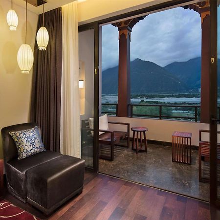 Hilton Linzhi Resort Нъингчи Екстериор снимка