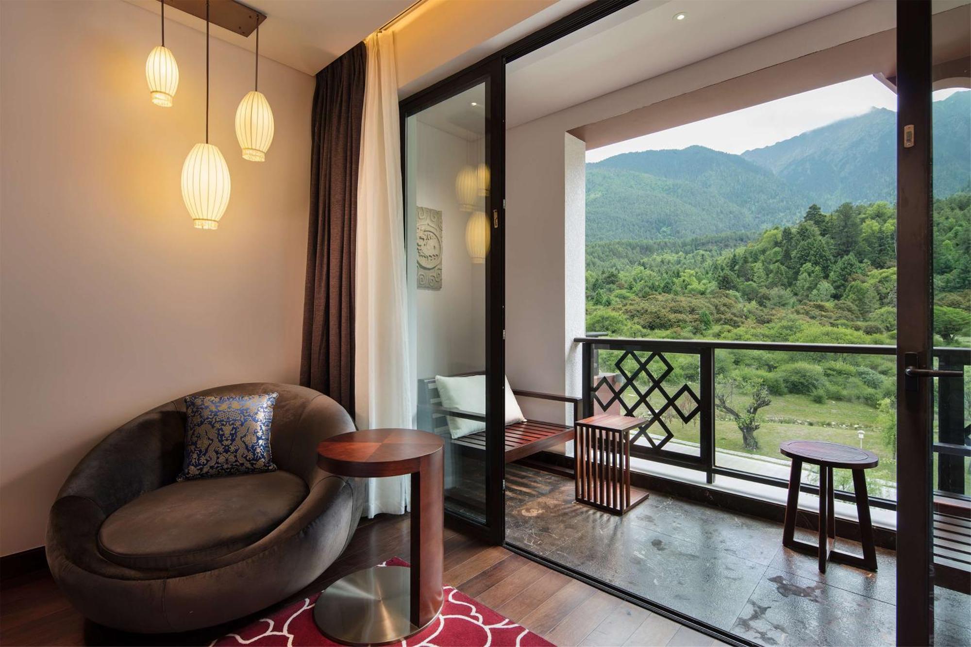 Hilton Linzhi Resort Нъингчи Екстериор снимка