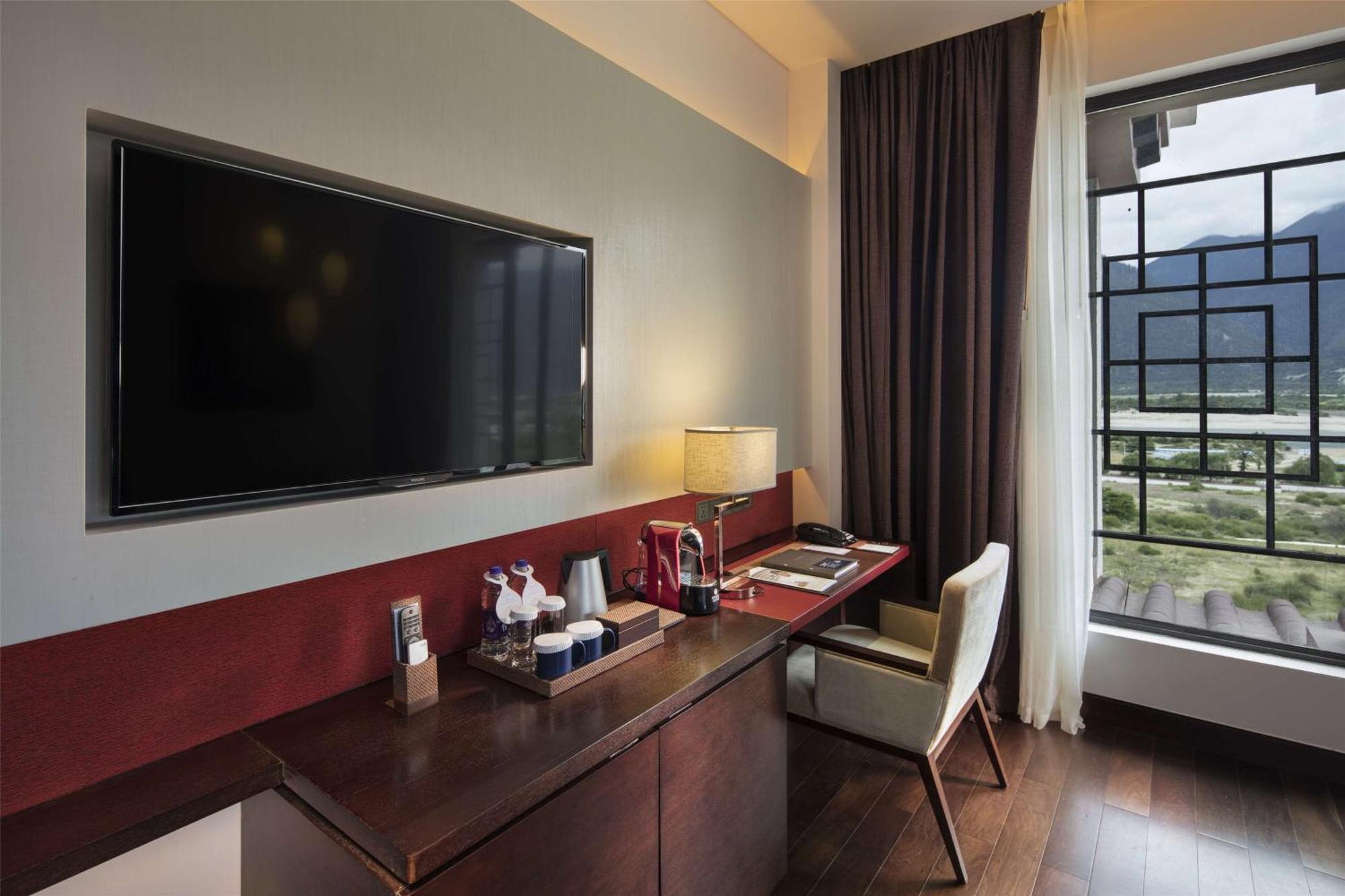 Hilton Linzhi Resort Нъингчи Екстериор снимка