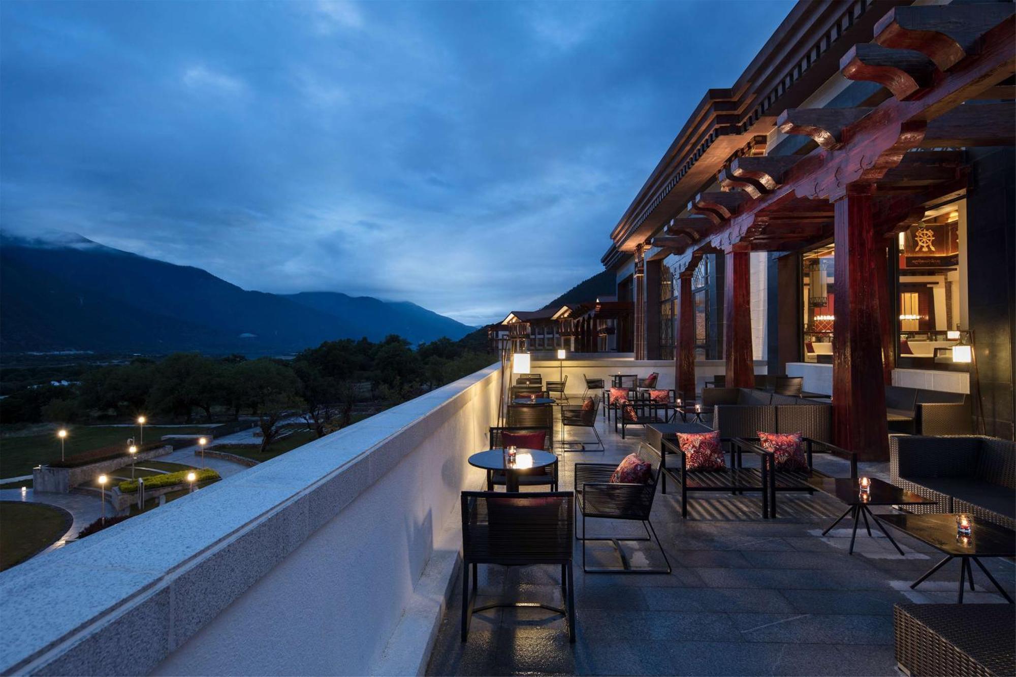 Hilton Linzhi Resort Нъингчи Екстериор снимка